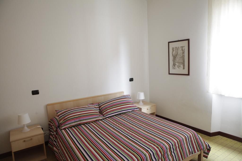 B&B Casa Di Claudia Marina Di Carrara Værelse billede